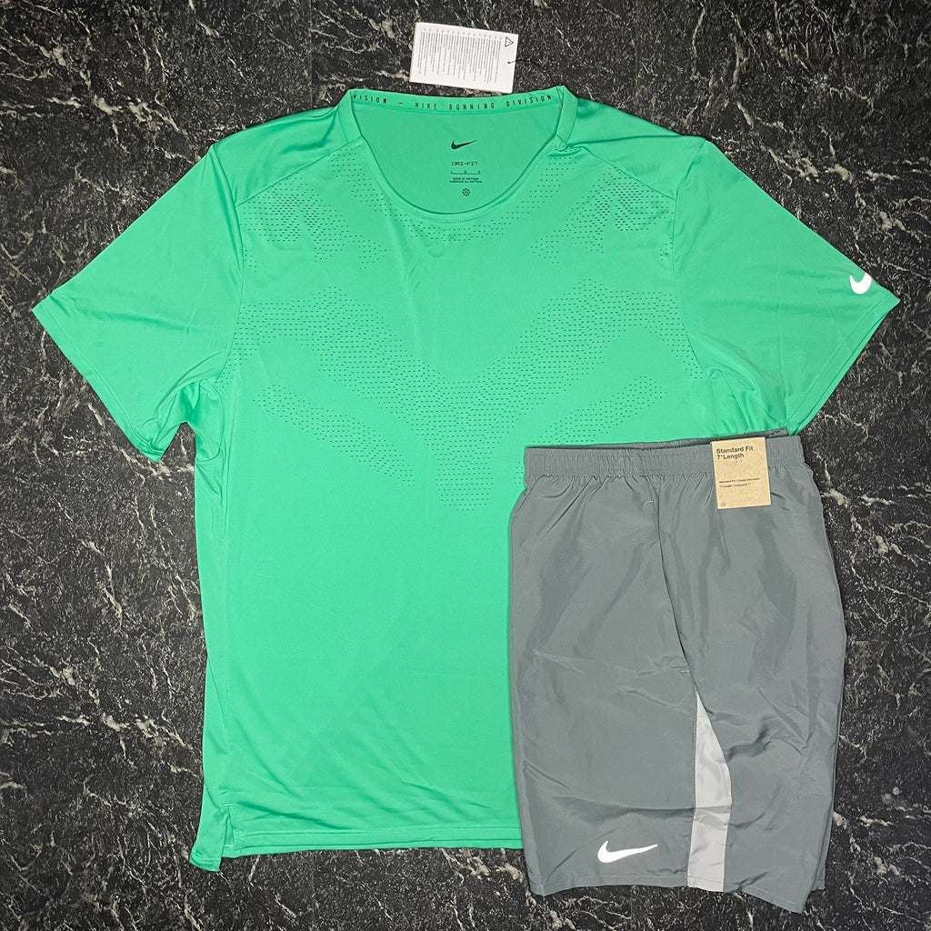 Nike RUN DVN Green