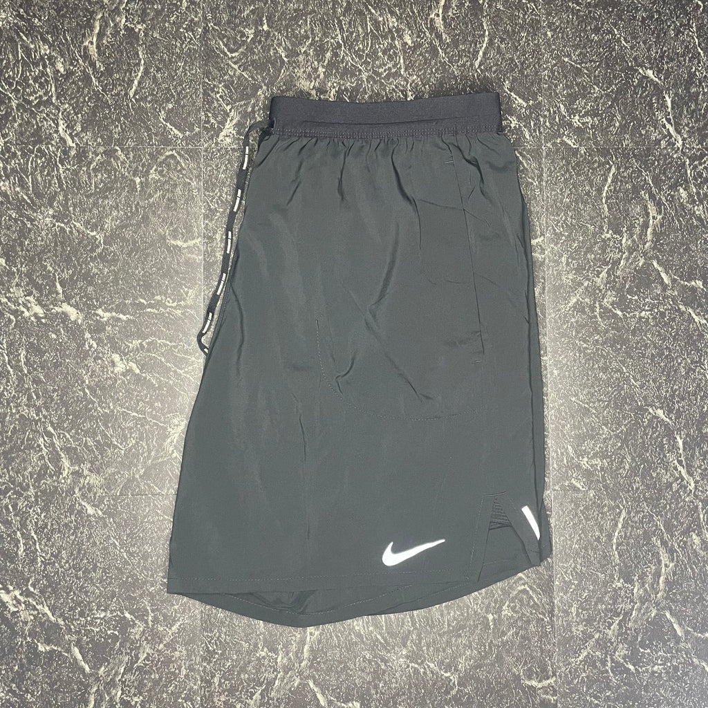 Nike Flex Stride 7" Shorts - Black