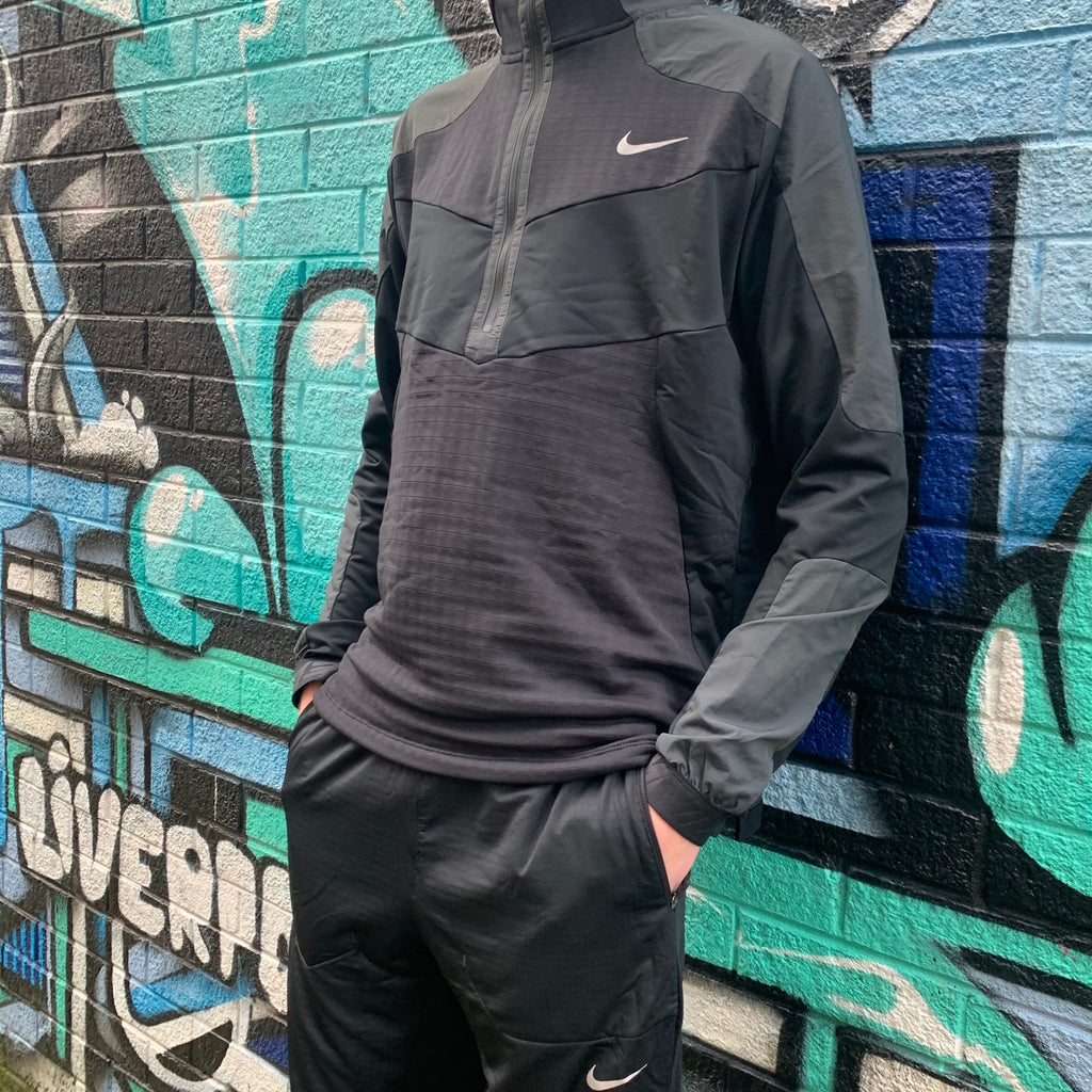 Nike ‘Wild-Run’ Phantom Half Zip